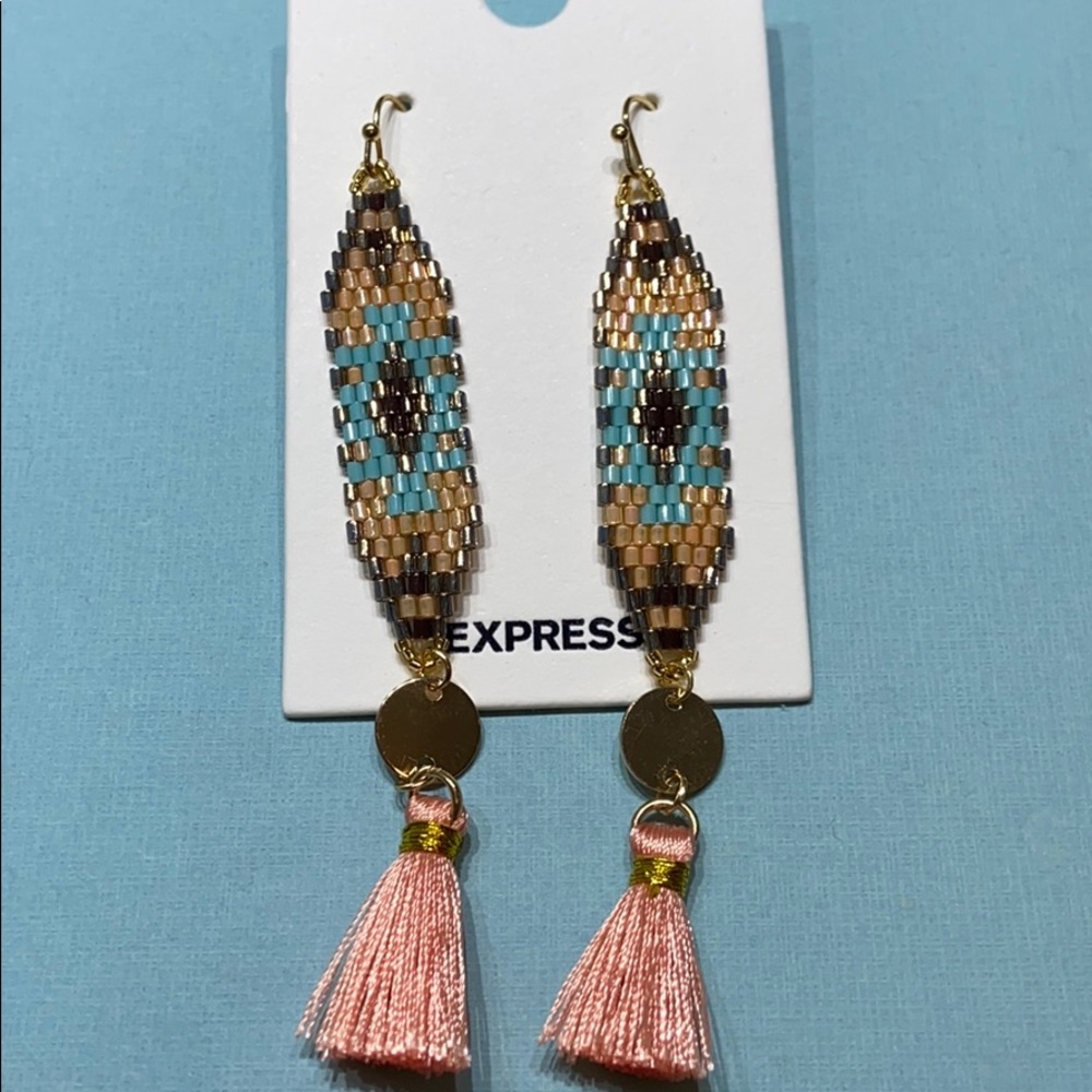 NWOT beaded & tassel earrings